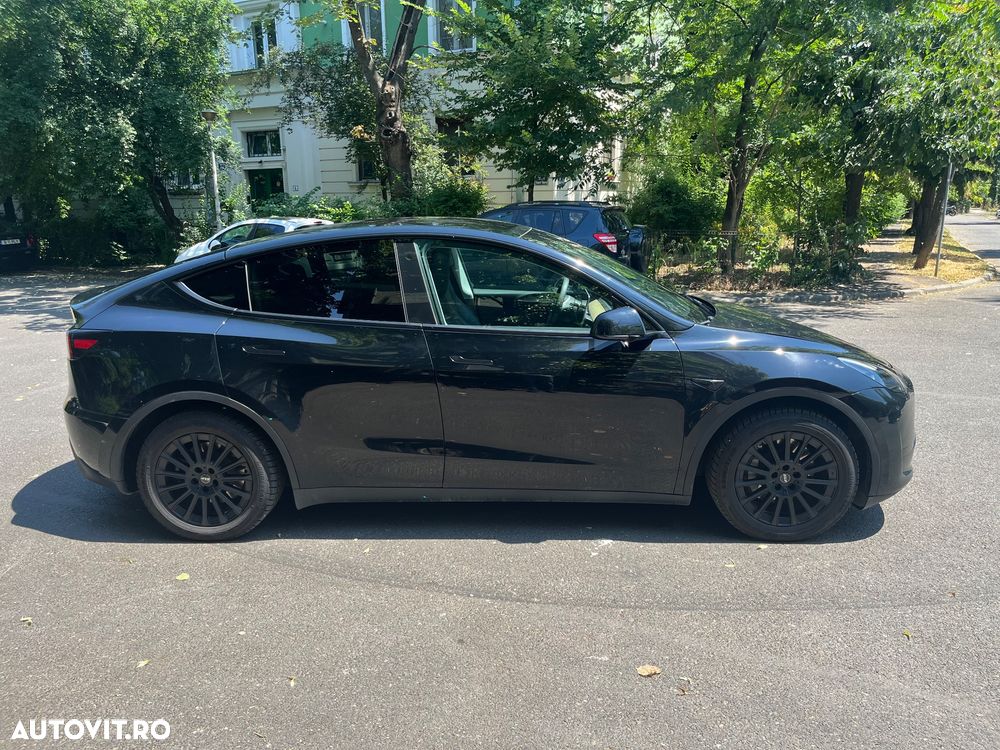 Tesla Model Y Standard - 5