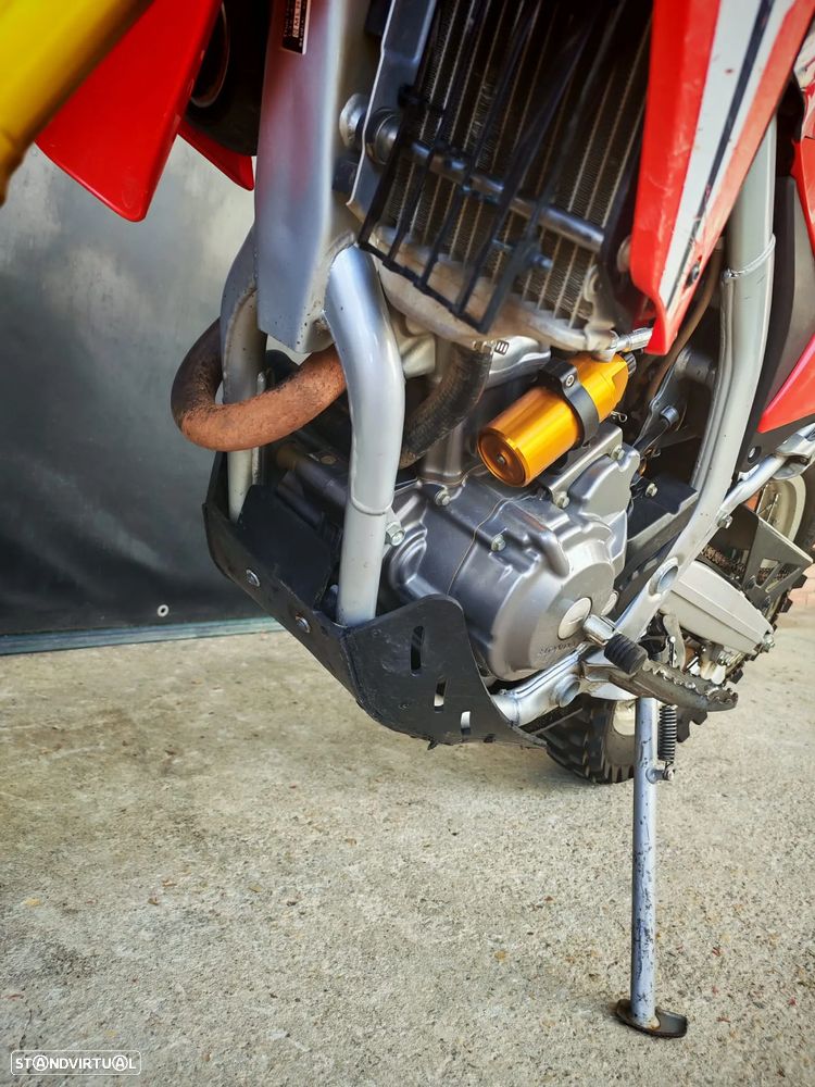 Honda CRF - 10