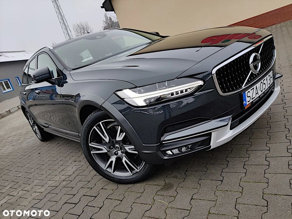 Volvo V90 Cross Country D5 AWD Geartronic Pro - 2
