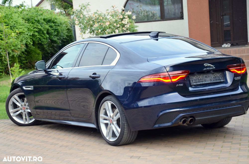 Jaguar XE D200 Aut. R-Dynamic HSE - 2