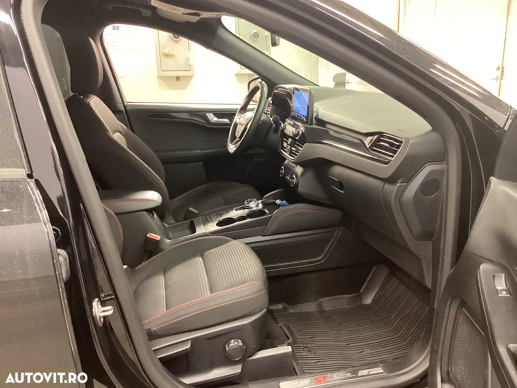 Ford Kuga - 5