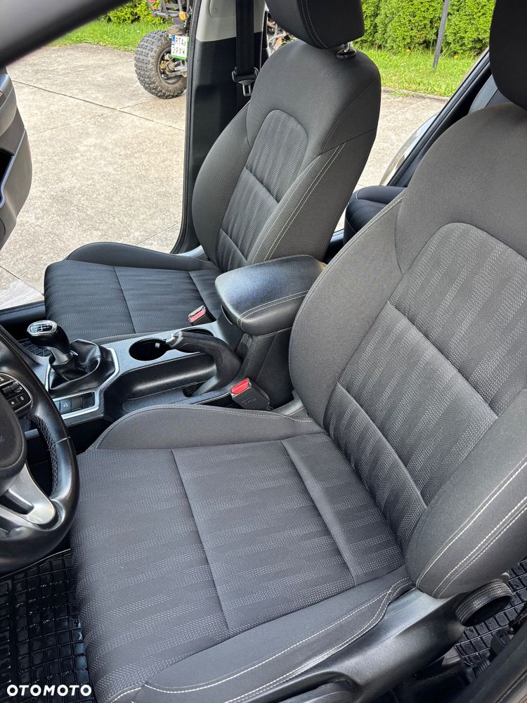 Kia Sportage 1.6 GDI L 2WD - 9