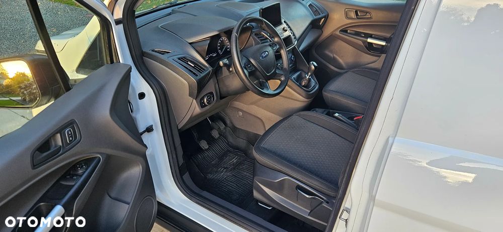 Ford Connect - 28