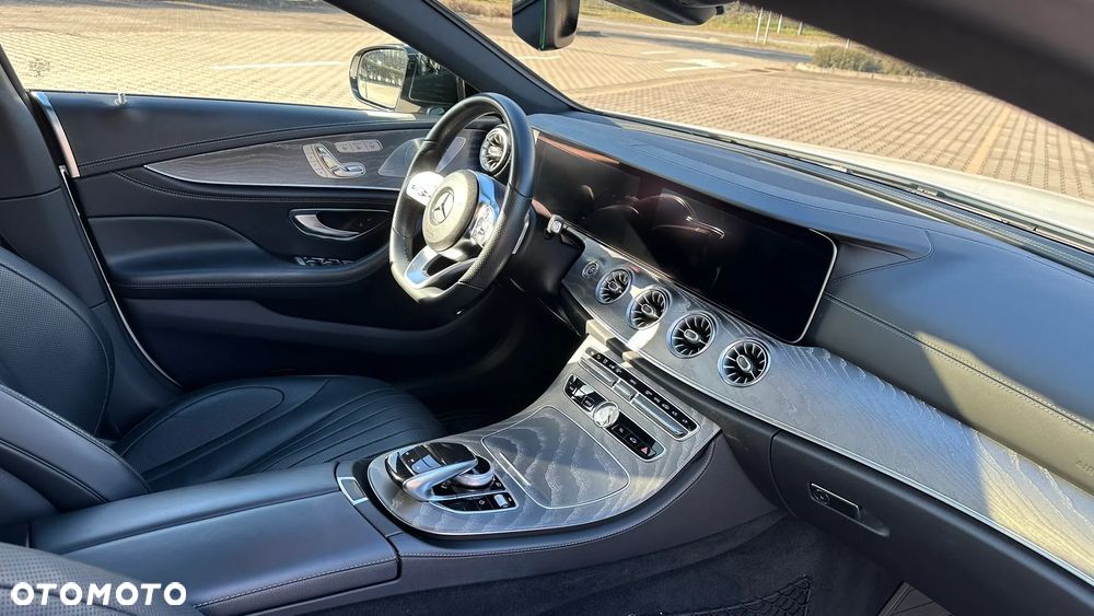 Mercedes-Benz CLS - 16