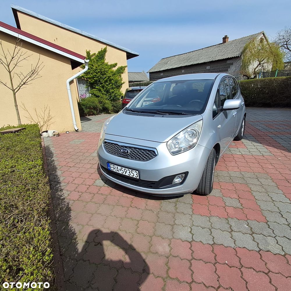 Kia Venga 1.4 CVVT Vision - 12