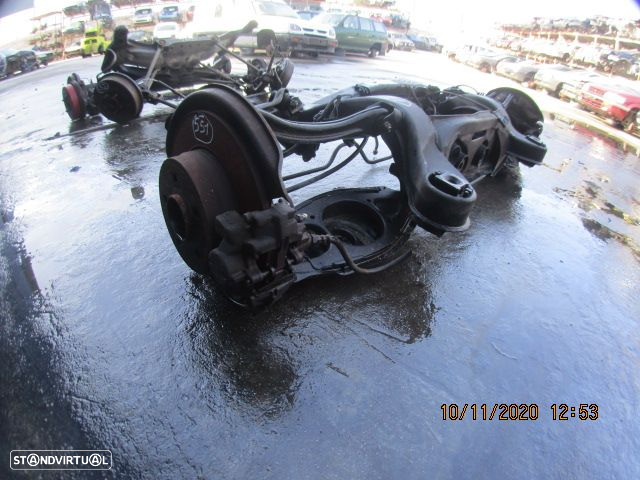 Charriot CHA551 MERCEDES W203 2000 C220CDI Tras Discos Completo - 2