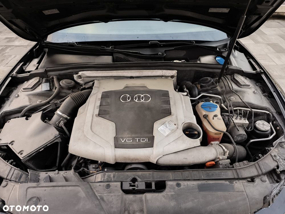 Audi A5 Coupé 3.0 TDI DPF quattro - 24