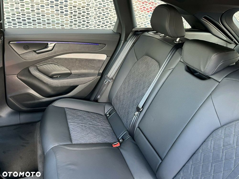 Audi A6 - 30