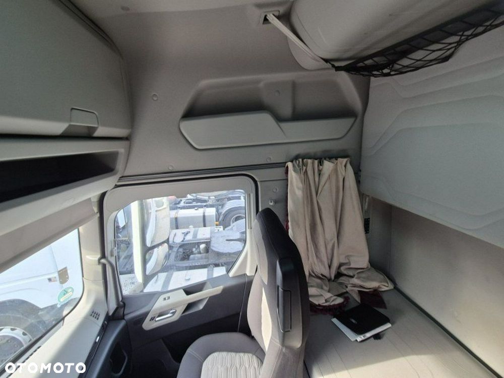 Ford f-max - 24
