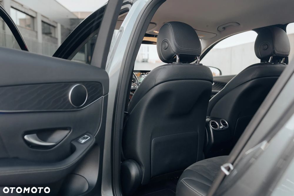 Mercedes-Benz GLC 200 d 4-Matic Business Edition - 16