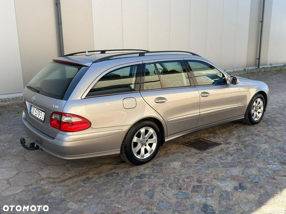 Mercedes-Benz Klasa E 220 CDI Elegance - 4