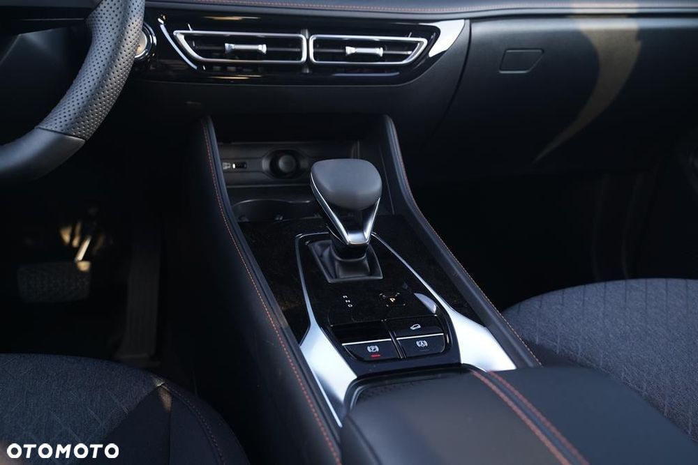 MG HS 1.5T HEV+ Excite - 19