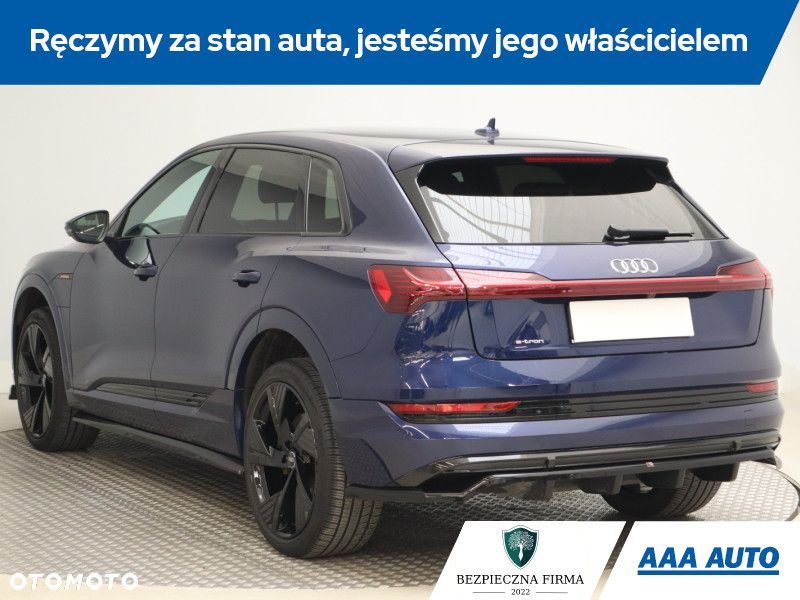 Audi e-tron - 6