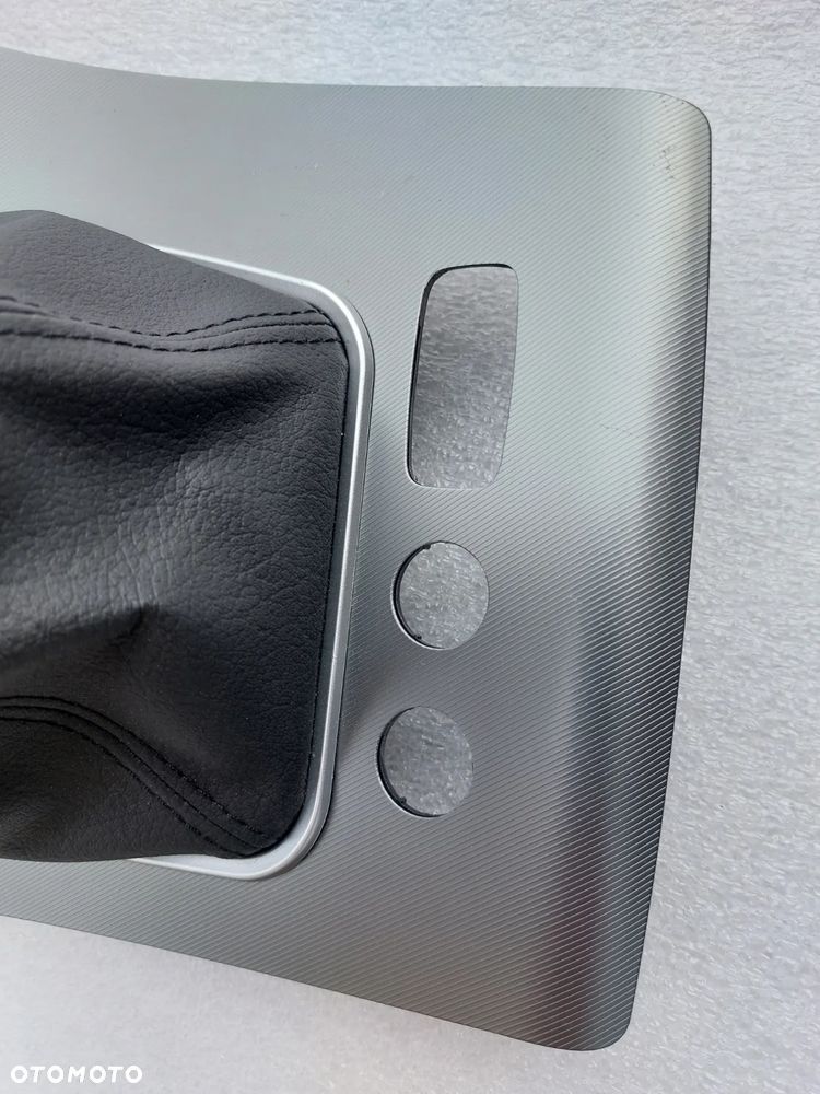 Ramka aluminiowa mieszek Alfa Romeo 159 - 3