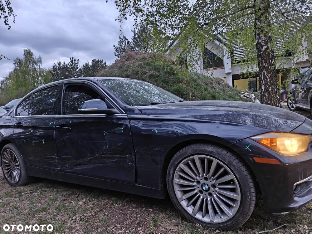 BMW Seria 3 328i xDrive Sport Line - 3