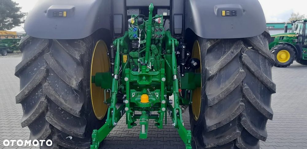 John Deere 6M 200 - 6