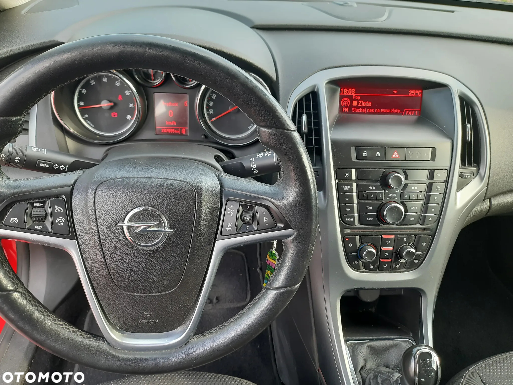 Opel Astra IV 1.4 T Cosmo EU6 - 11