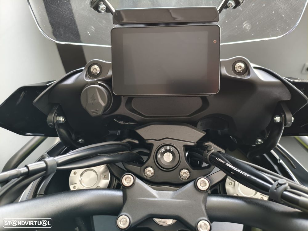 Benelli TRK 702 X - 17
