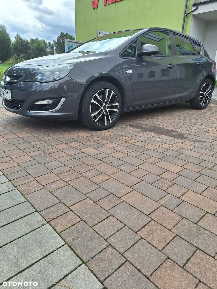 Opel Astra 1.7 CDTI Cosmo - 3