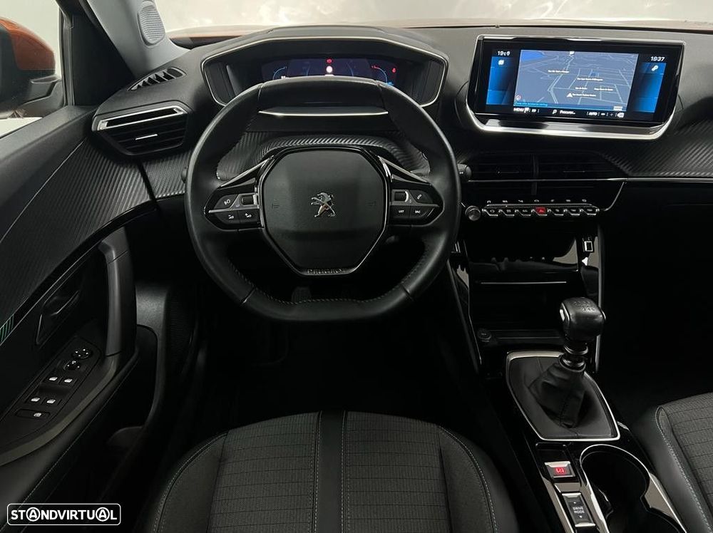 Peugeot 2008 1.2 PureTech Allure - 30
