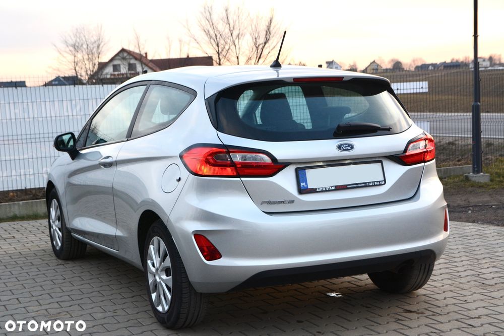 Ford Fiesta 1.1 S&S TREND - 11
