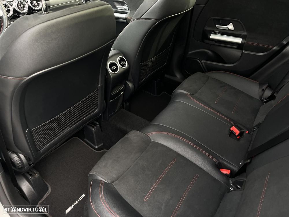 Mercedes-Benz GLA 250 e AMG Line - 16