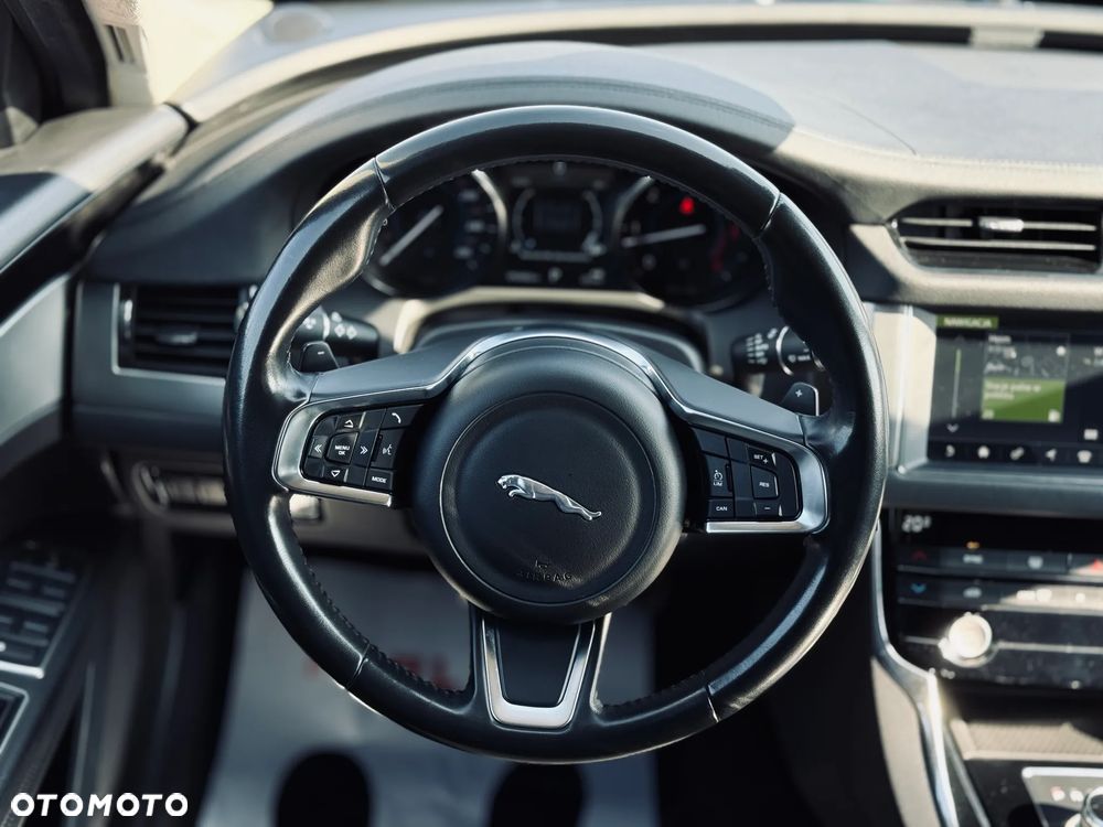 Jaguar XF 2.0 i4D Prestige - 26