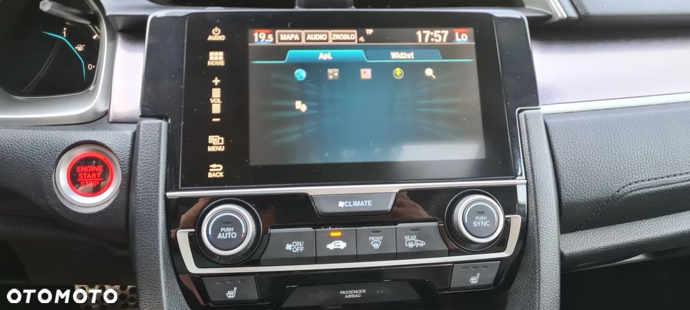 Honda Civic 1.5 i-VTEC Turbo CVT Sport Plus - 35
