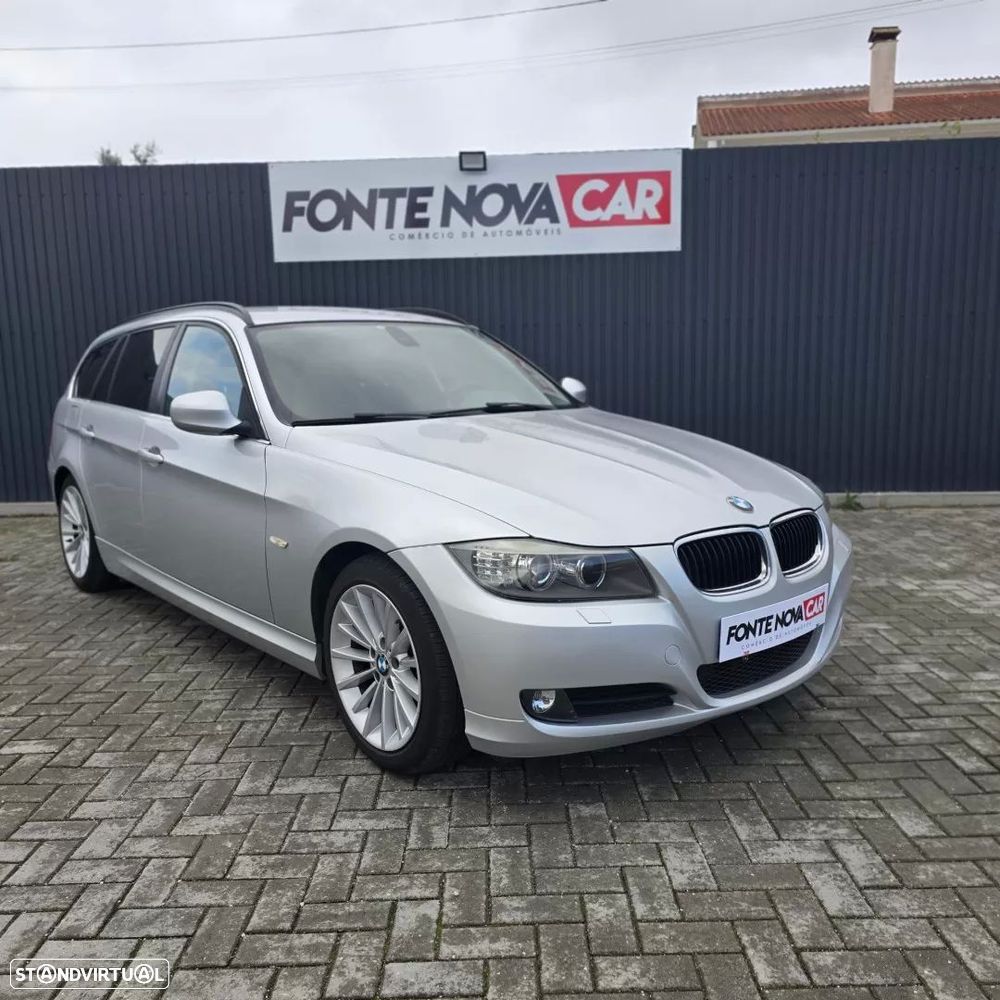 BMW 320 d Pack M - 4
