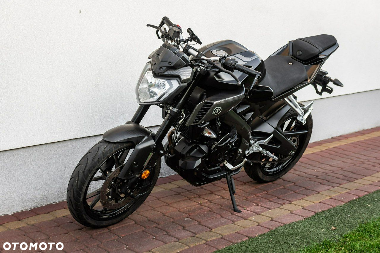 Yamaha MT - 7