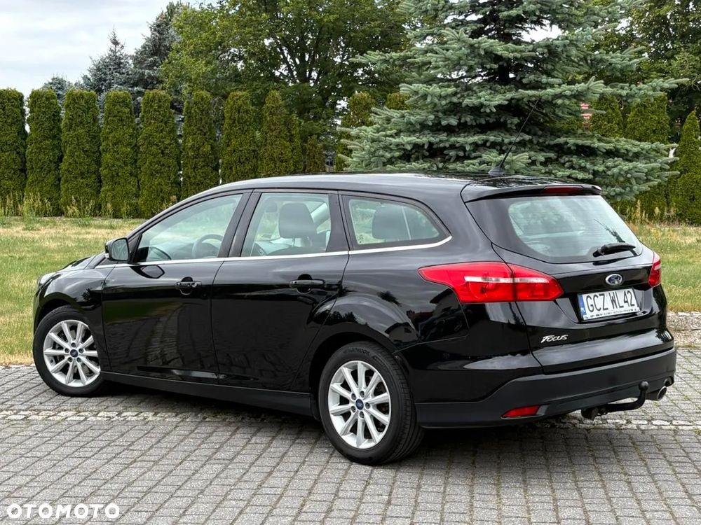 Ford Focus - 10