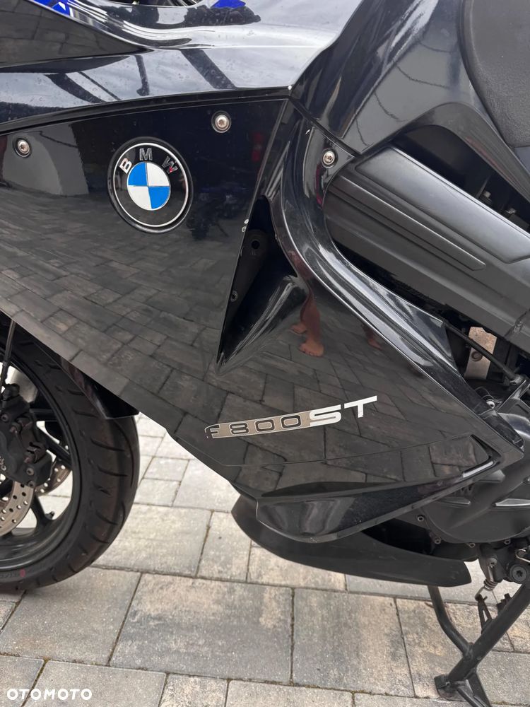 BMW F - 15