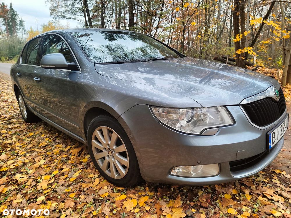 Skoda Superb 2.0 TDI 4x4 Elegance DSG - 3