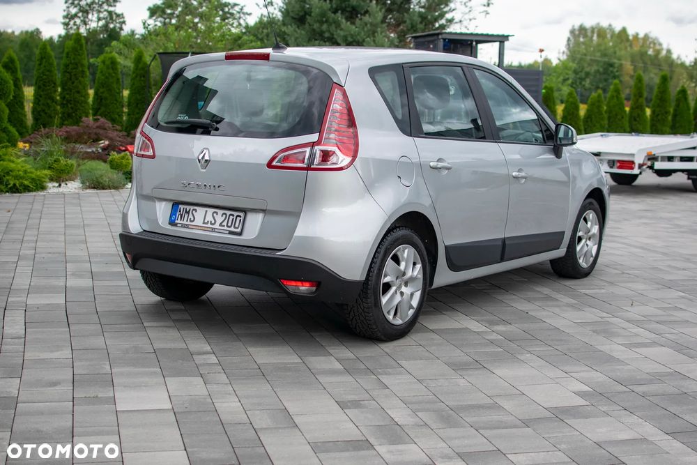 Renault Scenic - 16