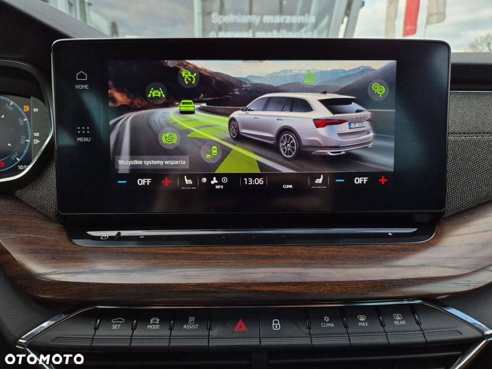 Skoda Octavia 2.0 TDI 4x4 Scout DSG - 28