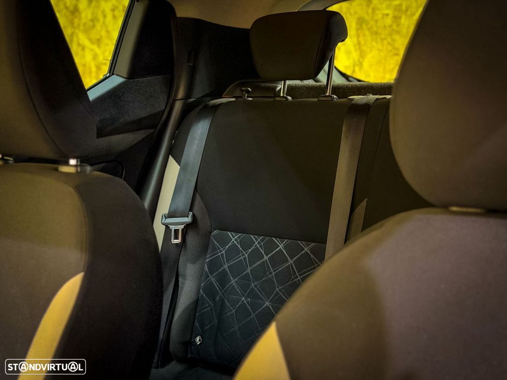 Nissan Micra 1.5 dCi N-Connecta Lifestyle S/S - 38