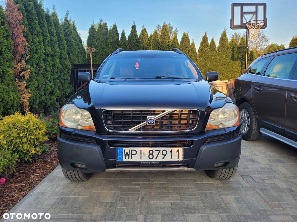 Volvo XC 90 - 1