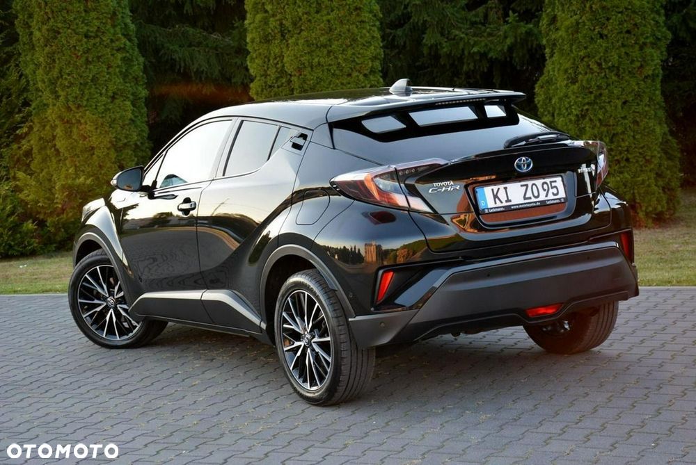 Toyota C-HR Lounge - 12