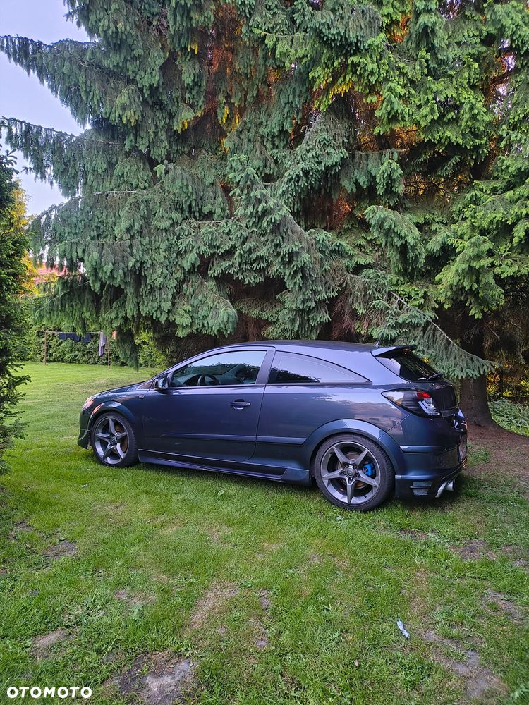 Opel Astra 2.0 T OPC - 5