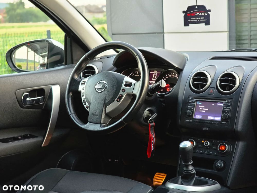 Nissan Qashqai 2.0 360 - 24