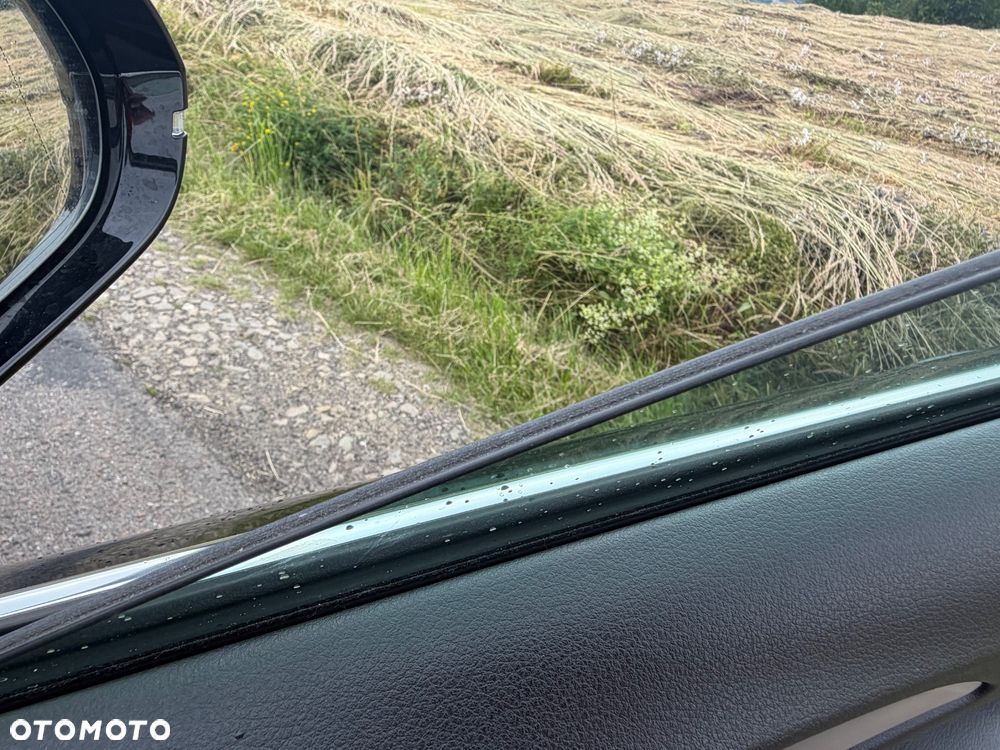Audi A6 Avant 2.0 TDI quattro S tronic - 12