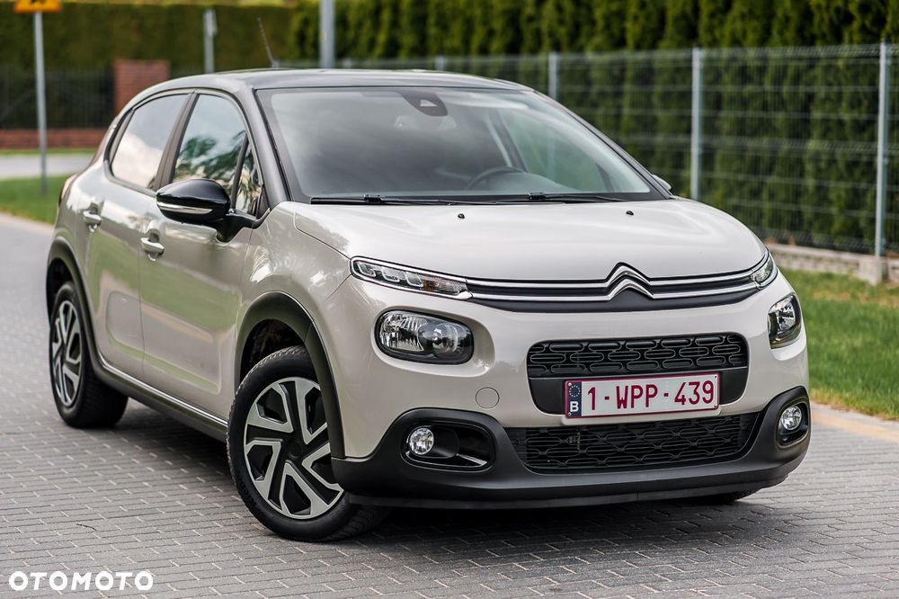 Citroën C3 1.2 PureTech Shine - 2