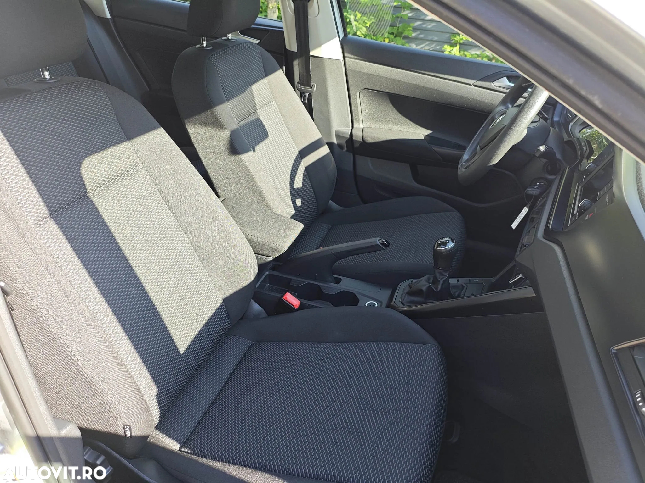 Volkswagen Polo 1.6 TDI Comfortline - 10