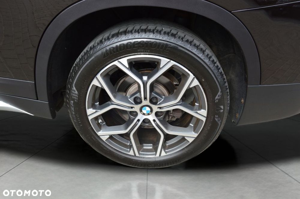 BMW X1 - 10