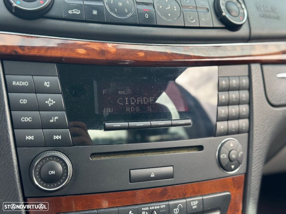 Mercedes-Benz E 270 CDi Elegance - 38
