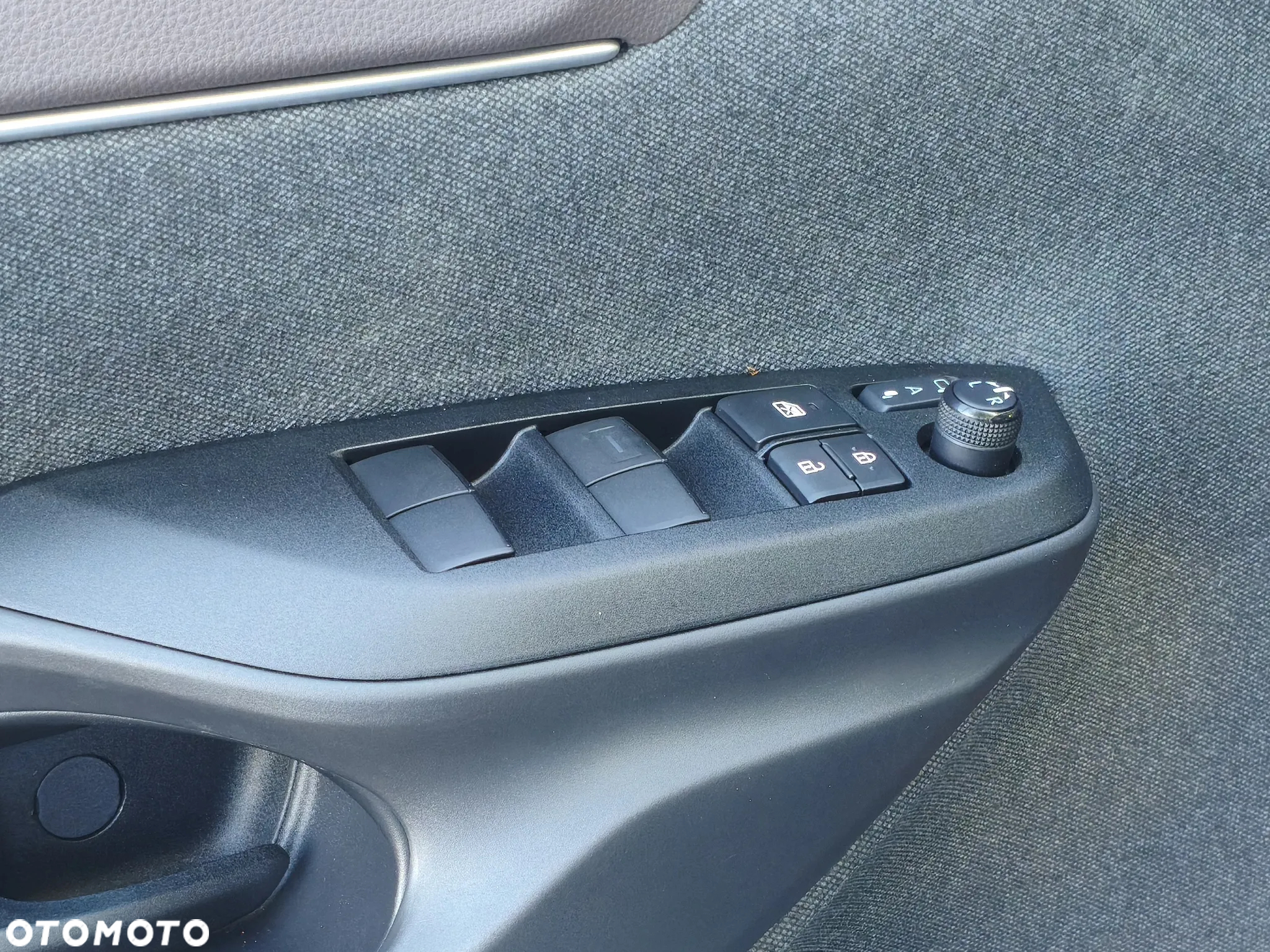 Toyota Yaris Cross Hybrid 1.5 Executive - 15