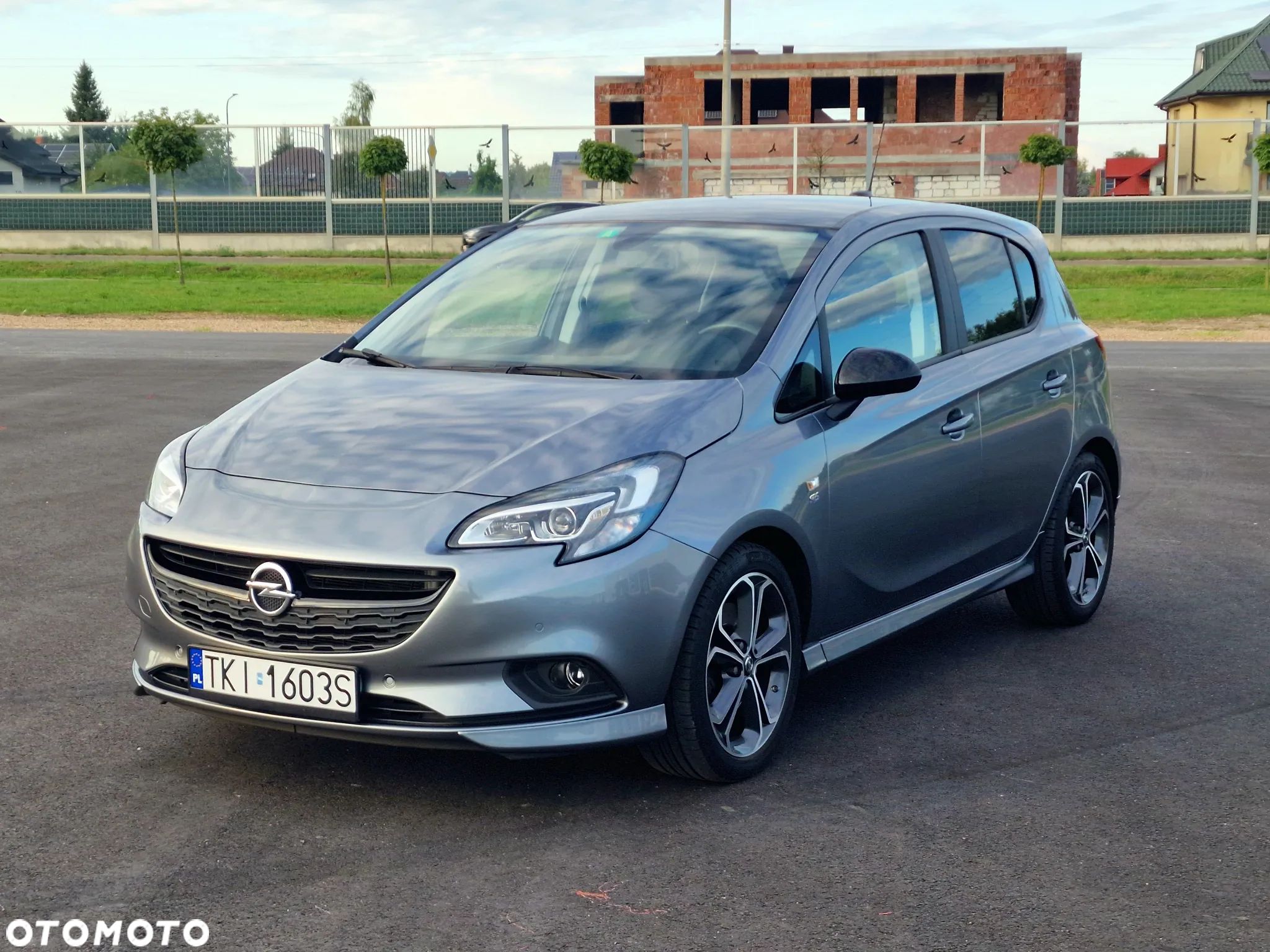 Opel Corsa - 1