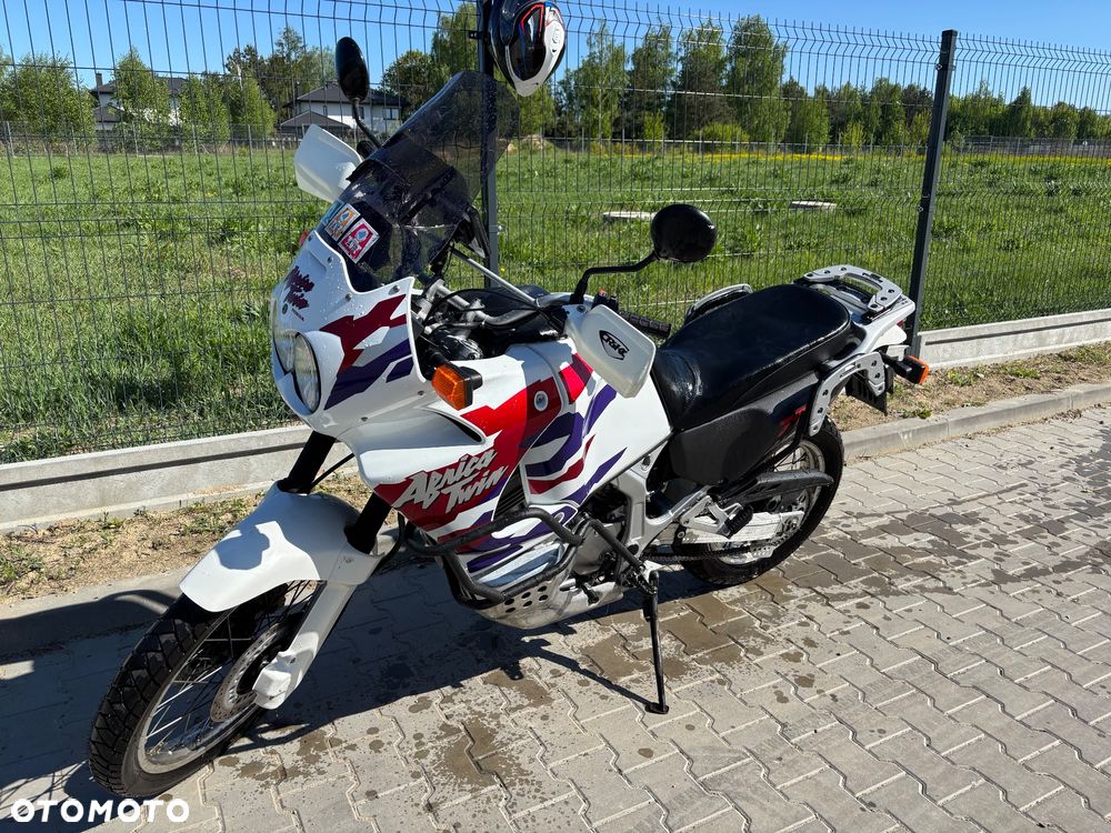 Honda XRV - 2