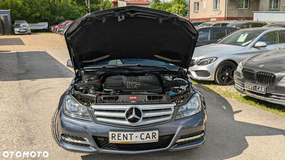Mercedes-Benz Klasa C 200 CDI BlueEff Classic - 39