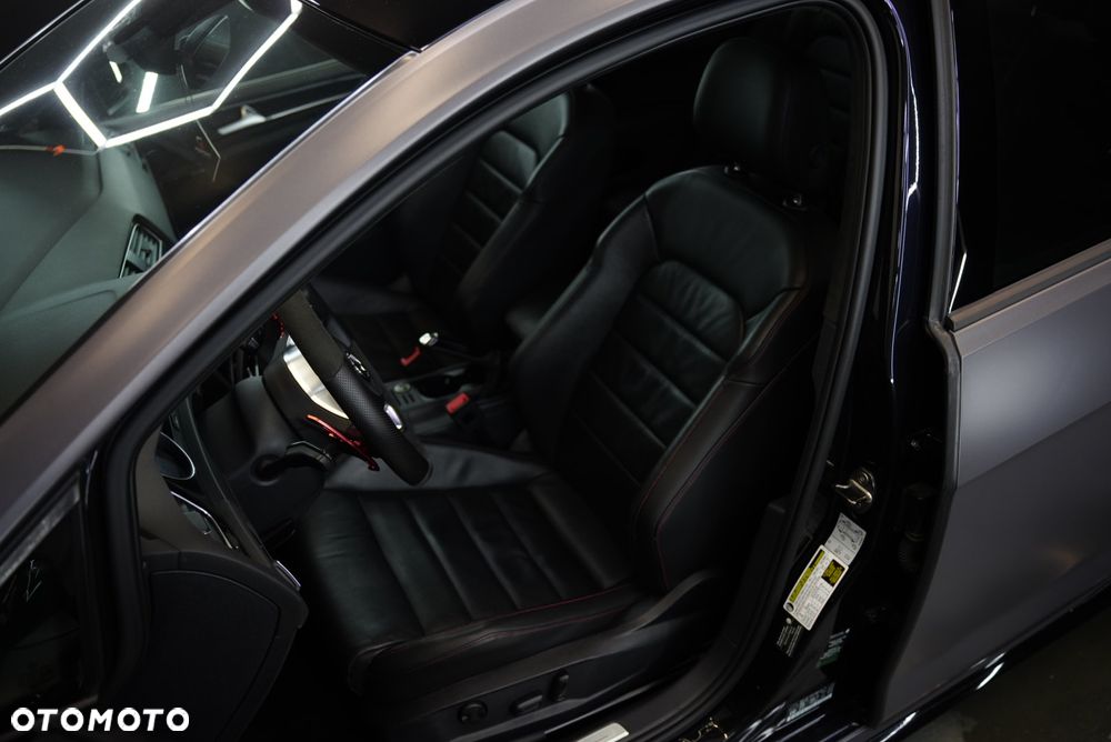 Volkswagen Golf GTI BlueMotion Technology DSG - 19